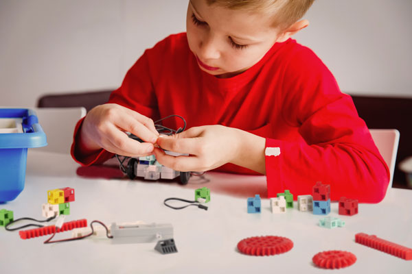 Activité enfant de programmation pour les 6-9 ans